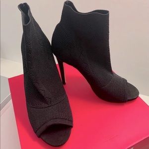 *NIB* SHOEDAZZLE BLACK OPEN TOE STILETTO BOOTIES